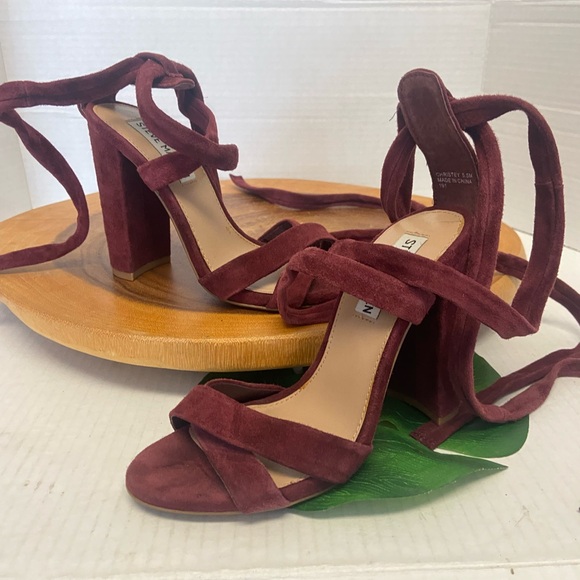 Steve Madden Christey Lace Up Leather Heel in Brandy Wine - Picture 4 of 15